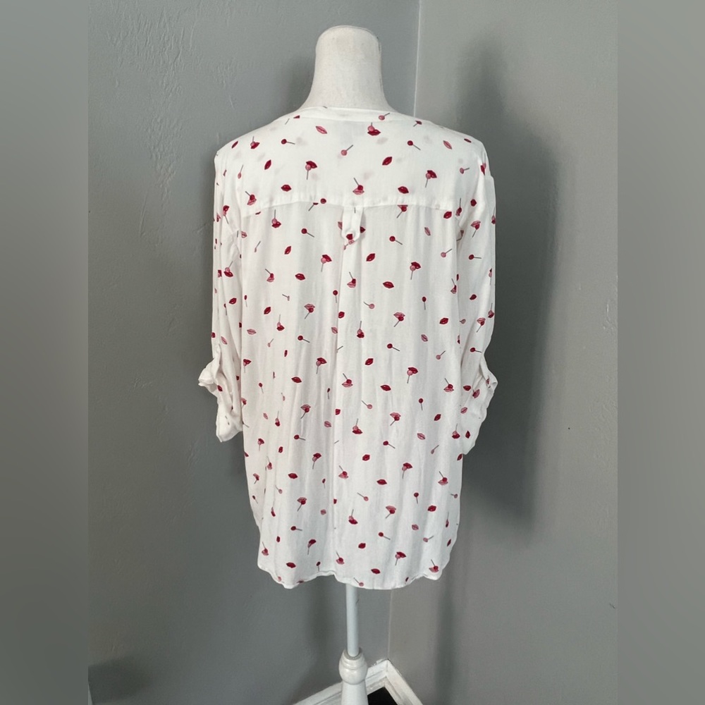 Torrid blouses size 1 - Picture 4 of 10